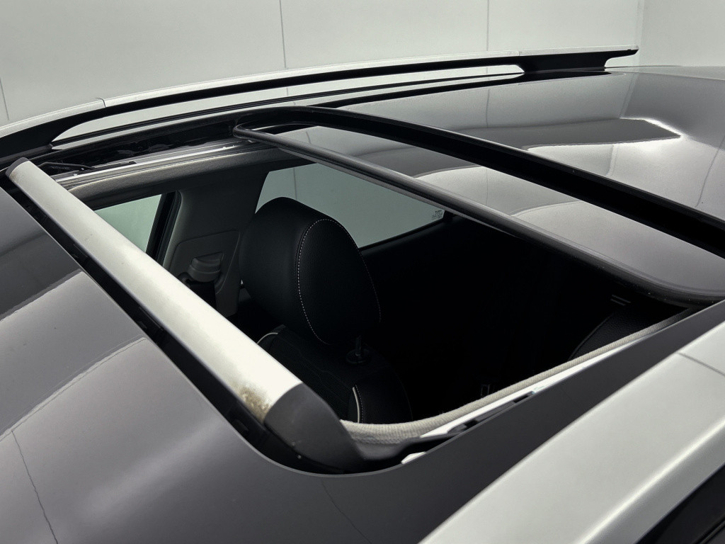 Kia Stonic 1.0 t-gdi mhev gt-plusline | trekhaak | navigatie | parkeercamer