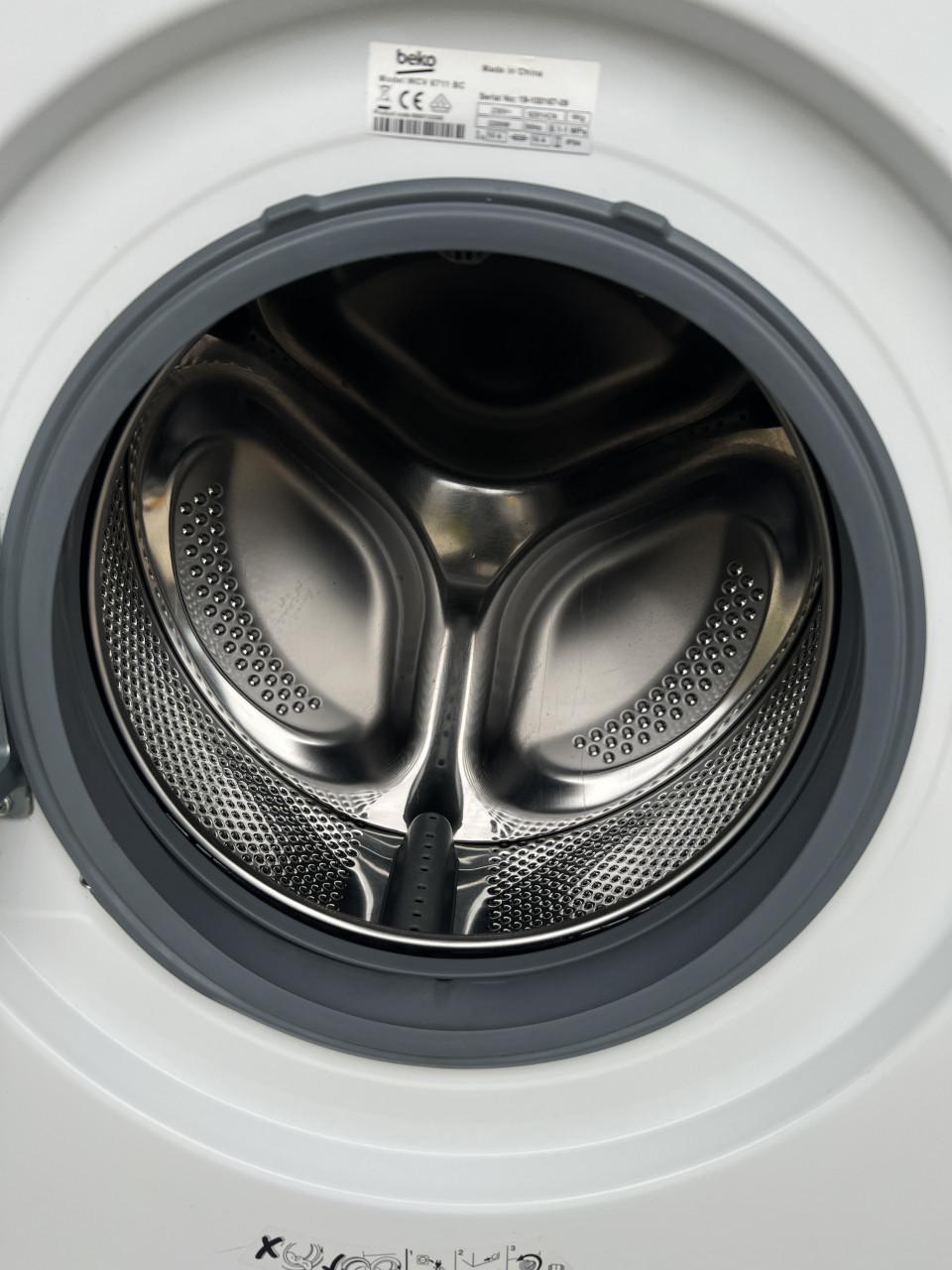 Kort gebruikte Beko Wasmachine 6 kg. 1400 toren energieklasse A+++