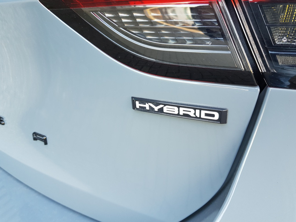 Opel Corsa 1.2 hybrid gs
