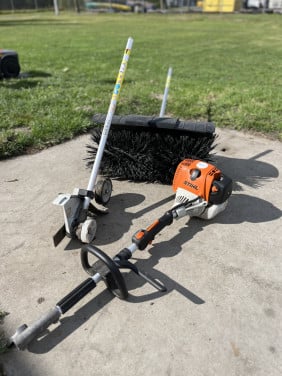 Stihl Combi tool inclusief borstel en kantensnijder