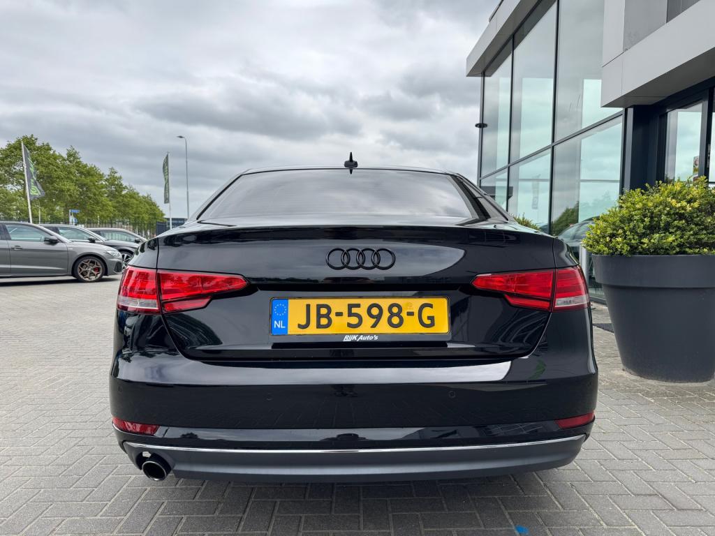 Audi A4 limousine 1.4 tfsi sport pro line * carplay * 18 inch * nap
