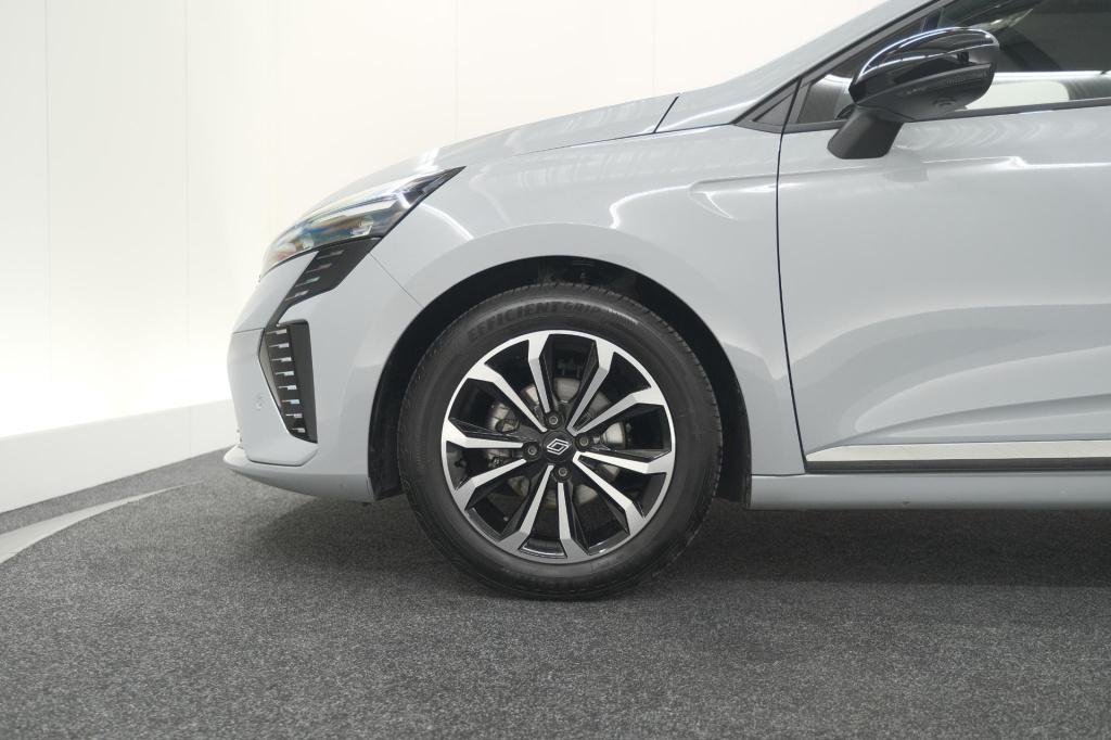 Renault Clio tce 90 gpf techno | 360 camera | adaptieve cruise control | 9.