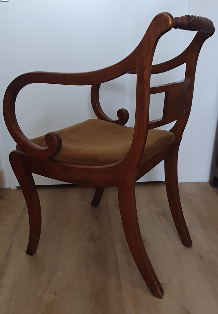 Mahonie houten stoel