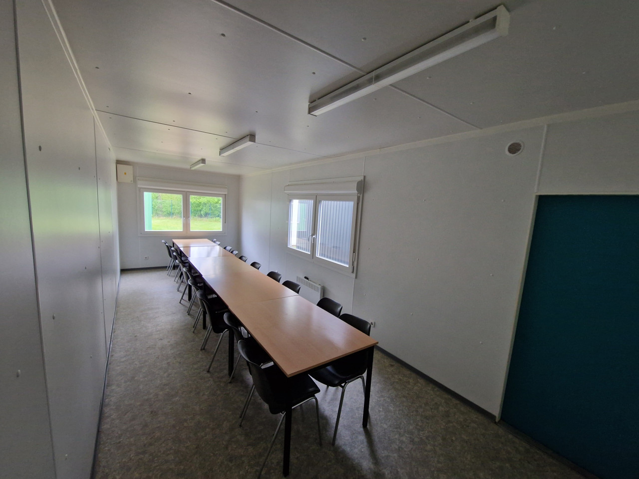 8x3m kantoorunits / woonunit / uitvoerderskeet / bouwkeet