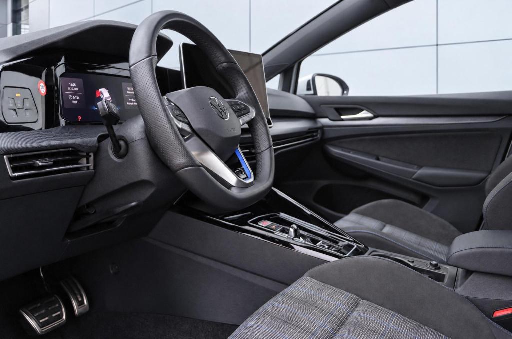 Volkswagen Golf 1.5 ehybrid gte 272pk dsg6