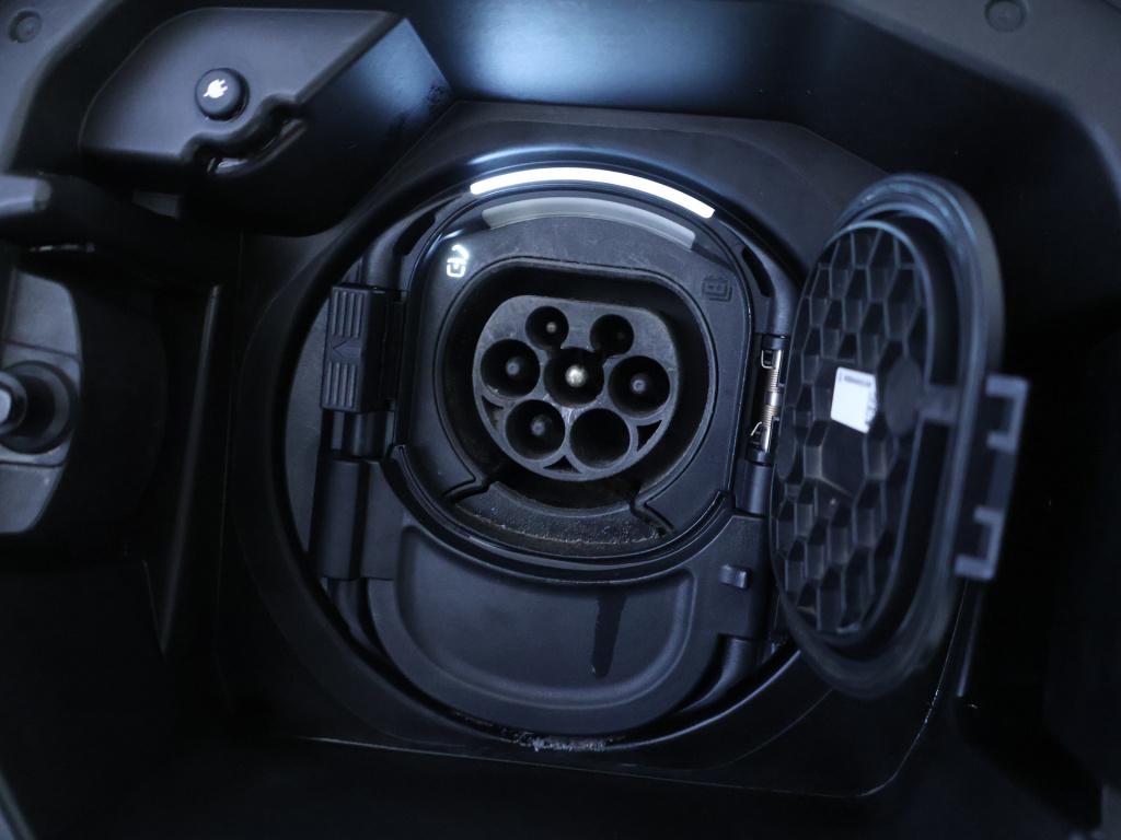 Mercedes-Benz Cla 250 e premium plus | memory pakket | panoramadak | sfeerv