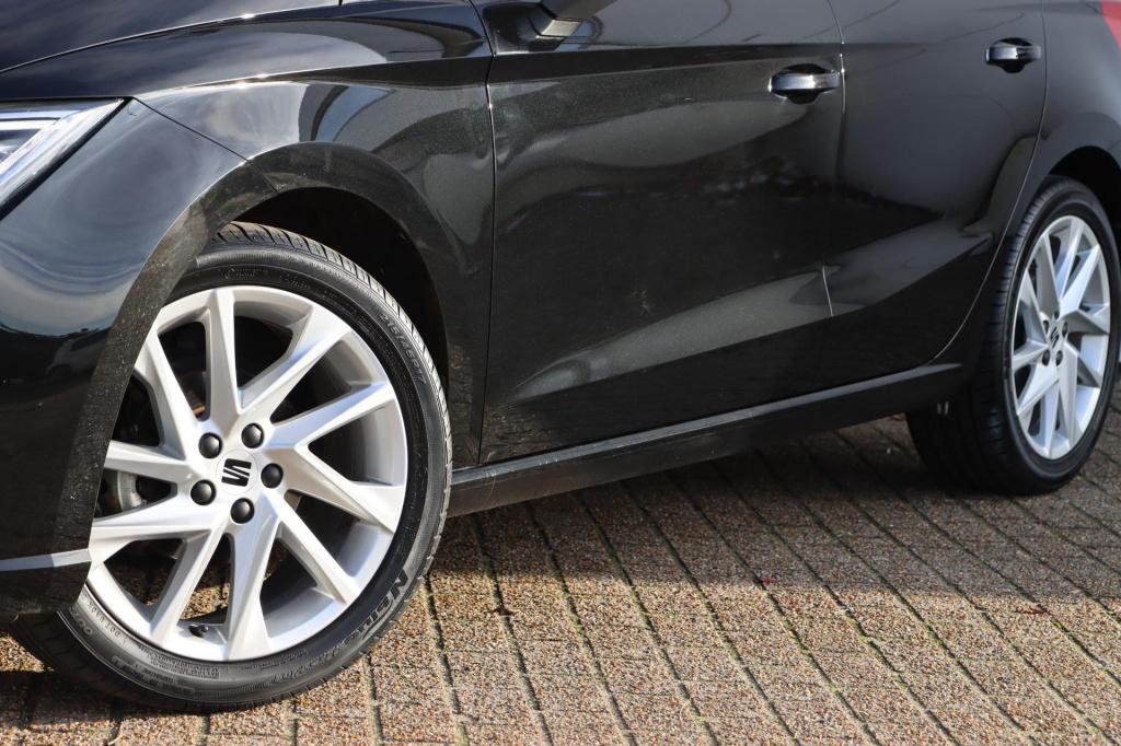 Seat Ibiza 1.0 ecotsi fr 95pk