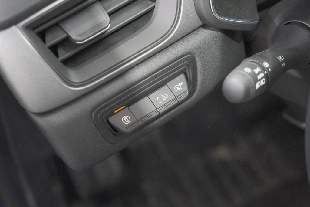 Renault Captur tce 90 techno | camera | navigatie | apple carplay | pack fu