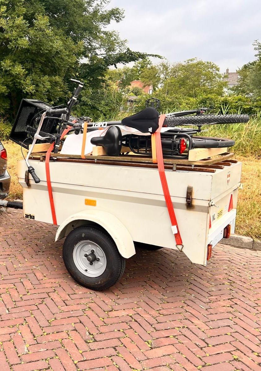 Mooie ruime tent incl. bagagewagen