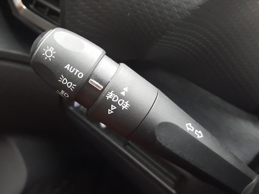 Citroen C5 X 1.6 plug-in hybrid 225pk shine e-eat8 automaat apple carplay &