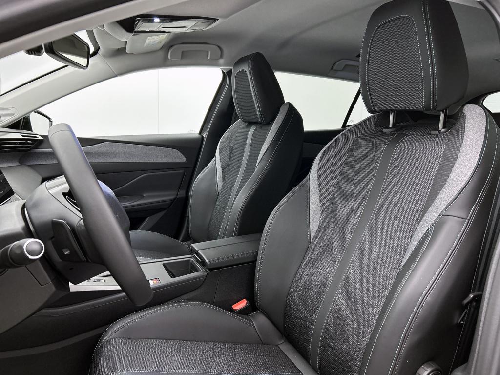 Peugeot 408 hybrid 145pk automaat allure | rijklaar | 19" lmv | camera | ap