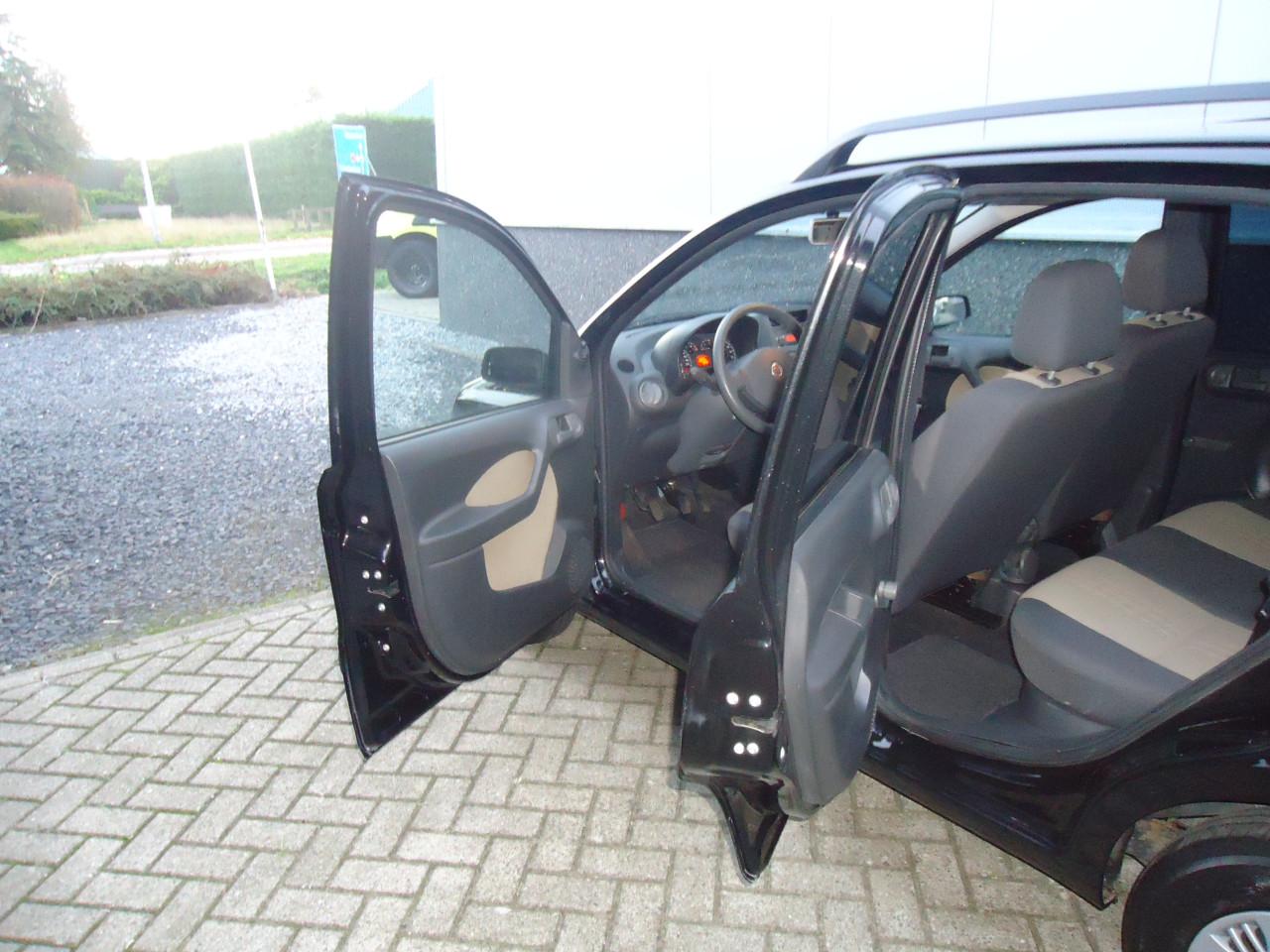 FIAT PANDA 12 5DRS DYNAMIC