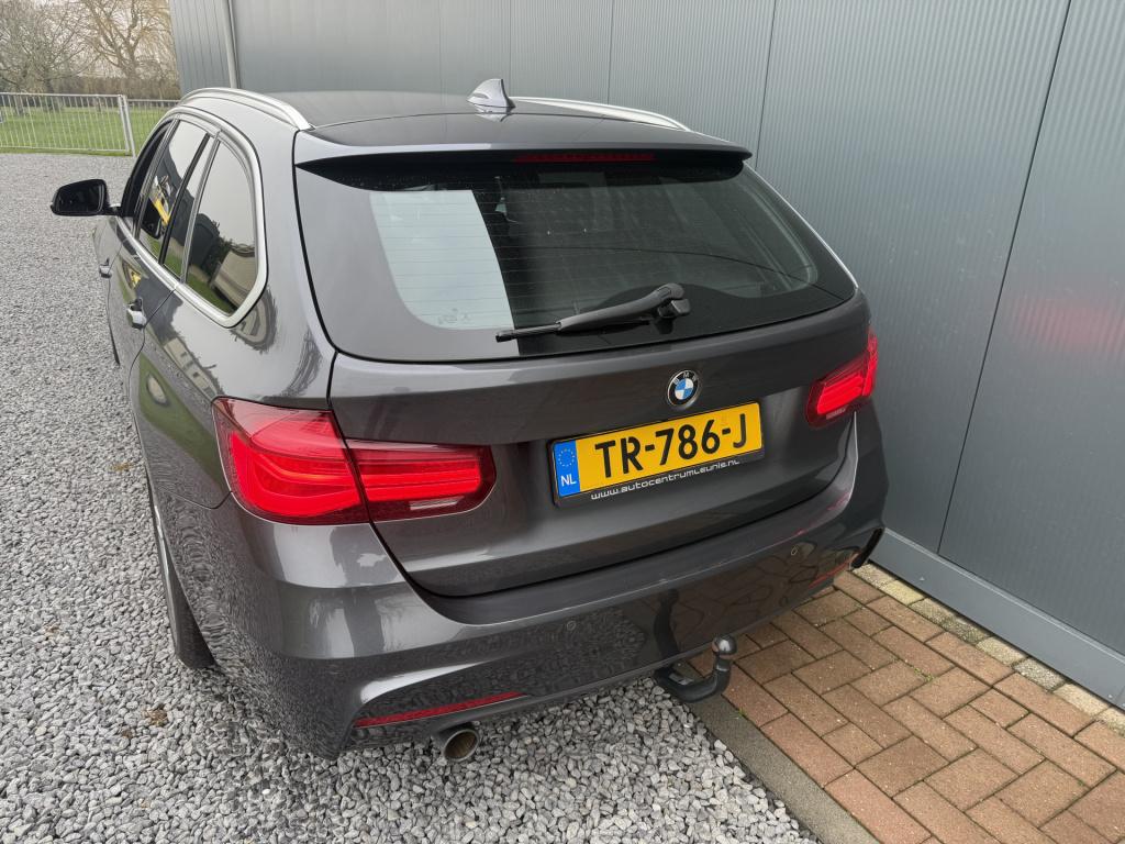 BMW 3-serie touring 318i automaat high executive m sport edition