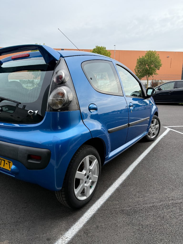 Citroen C1 1.0 - ambience - airco - 5drs