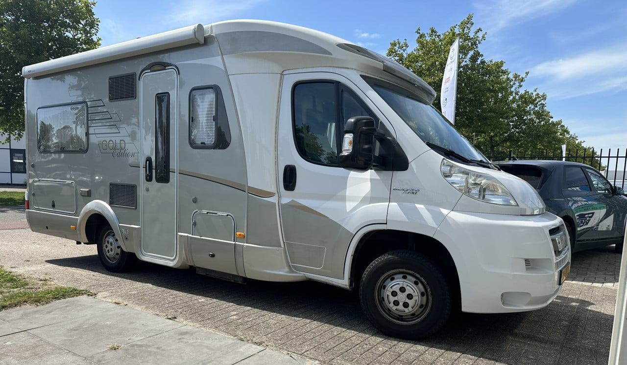 Hymer Gold Edition T654SL – 2008 – 2.3 130 pk – 140.000 km – Frans bed