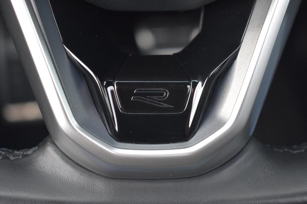 Volkswagen Golf variant 1.5 etsi r-line | maxton | iq-light | panoramadak |