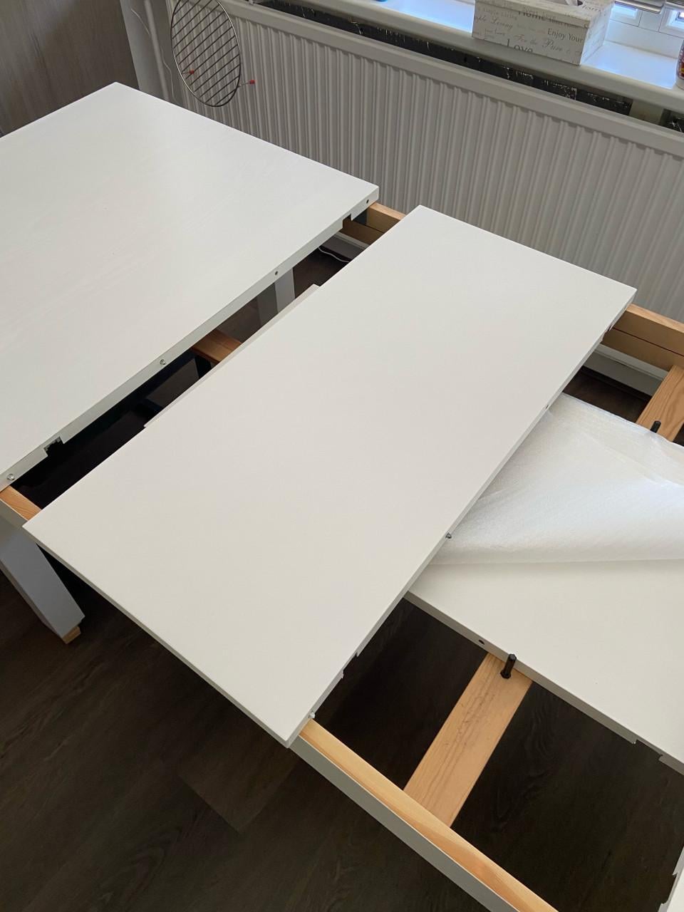 Tafel uittrekbaar 140/220 lengte x 84 cm breedte