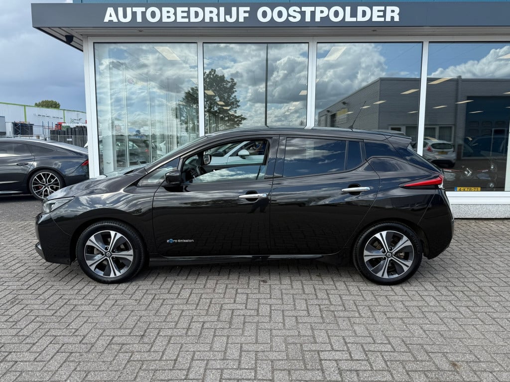 Nissan Leaf tekna 40 kwh