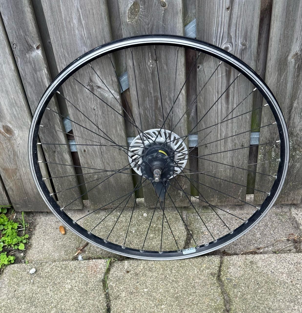 Voorwielen nexus 28 inch zie beschrijving