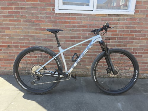 Trek Procaliber 8 mountainbike 2024 maat L