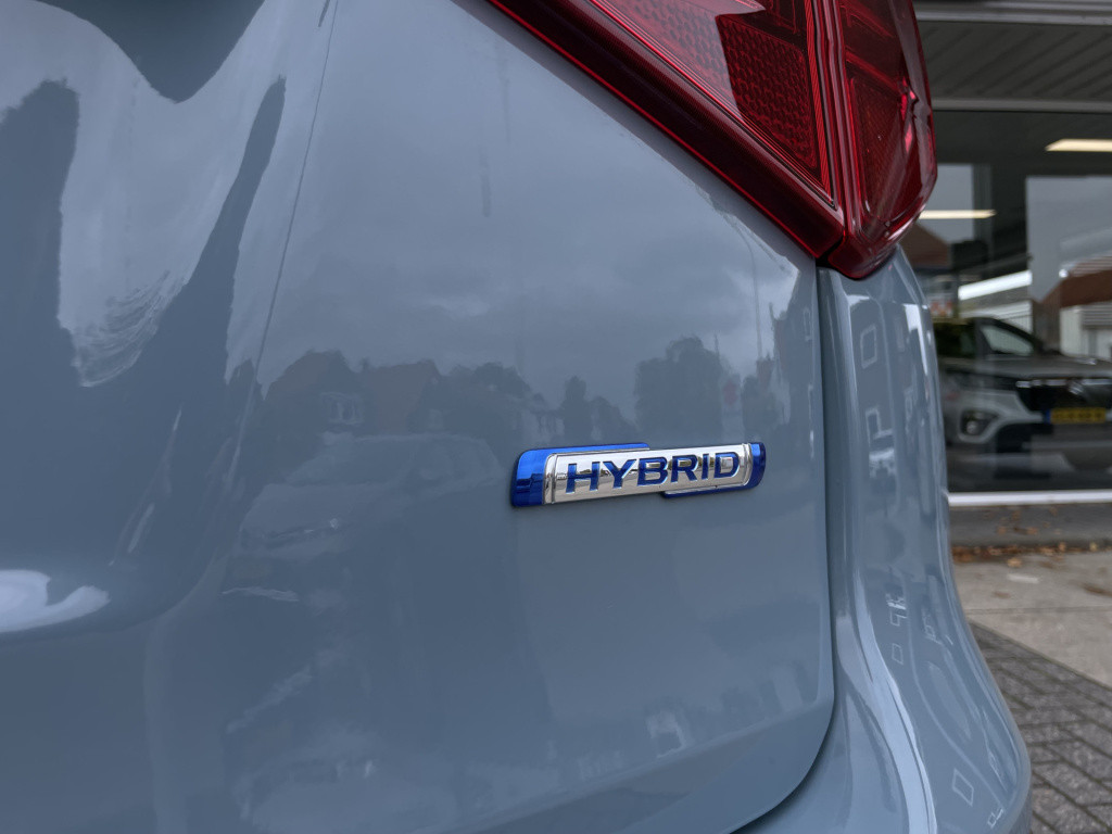 Suzuki Vitara 1.4 boosterjet style smart hybrid
