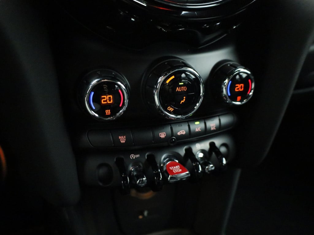 Mini Cooper mini 1.5 pepper | automaat | lage km stand | apple carplay / an