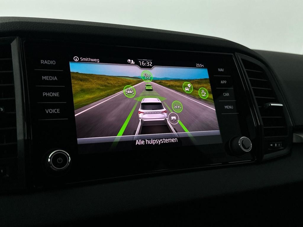 Skoda Karoq 1.5 tsi act business edition ultimate