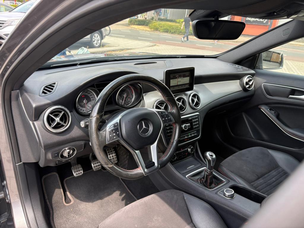 Mercedes-Benz Gla-klasse 180 prestige