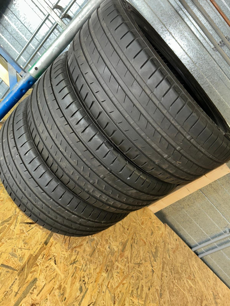 19 INCH LINGLONG ZOMERBANDEN