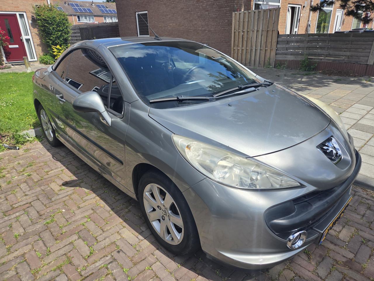 Peugeot 207cc 1.6vti 109000km cabrio