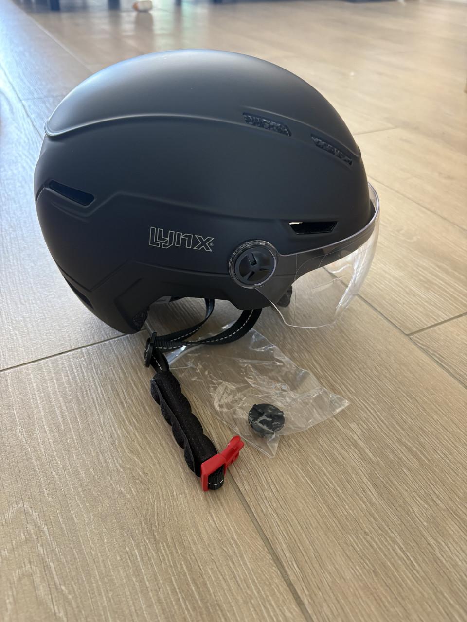 Nieuw! Padelec fietshelm