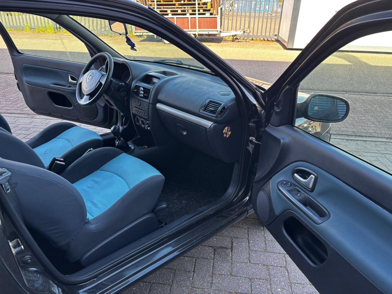 Renault clio 1.2 16v