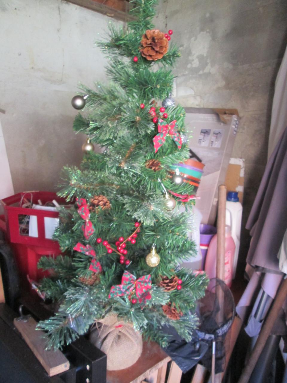 Klein kerstboompje kunststof 90cm