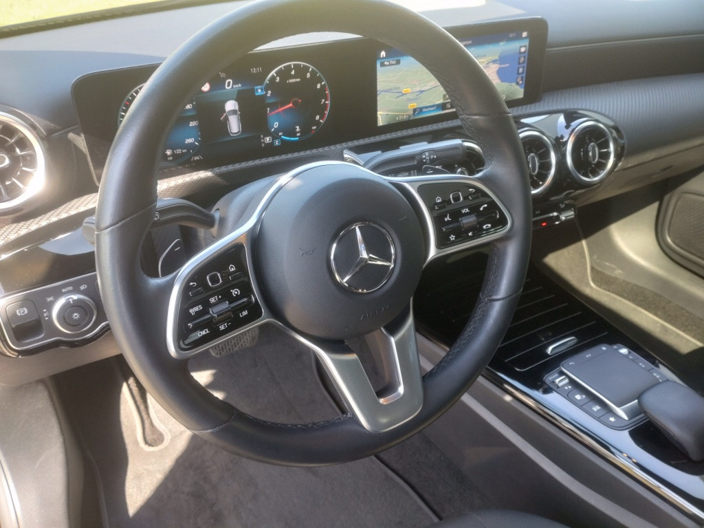 Mercedes-Benz Cla shooting brake 180 business sol. | automaat