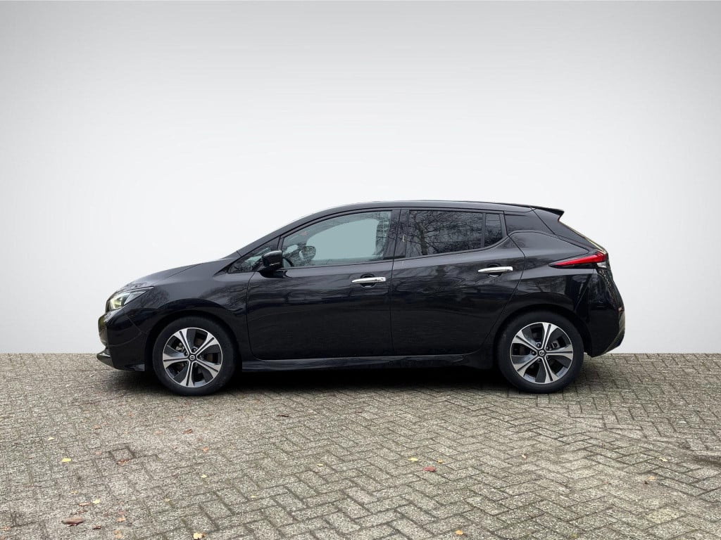 Nissan Leaf n-connecta 40 kwh | navigatie | 360° camera | apple carplay/and