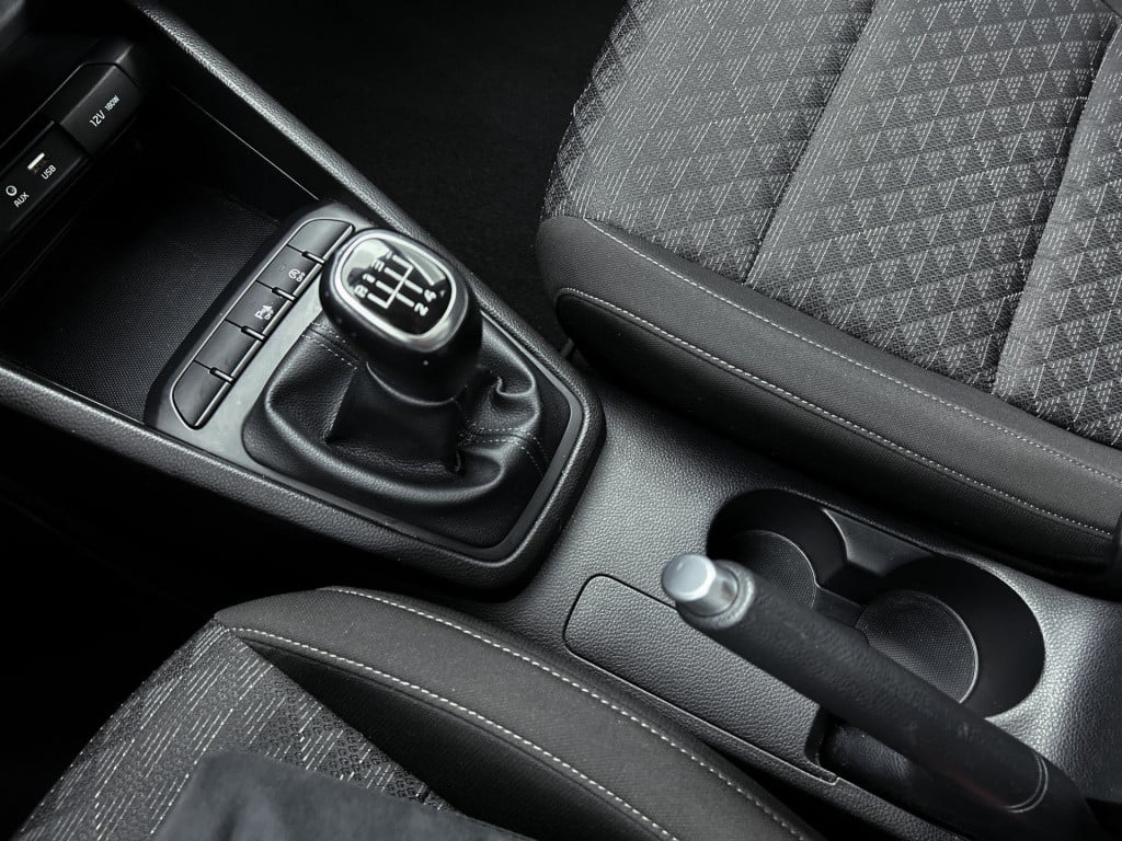 Kia Rio 1.0 tgdi dynamicline | lichtmetalen velgen | parkeercamera | naviga