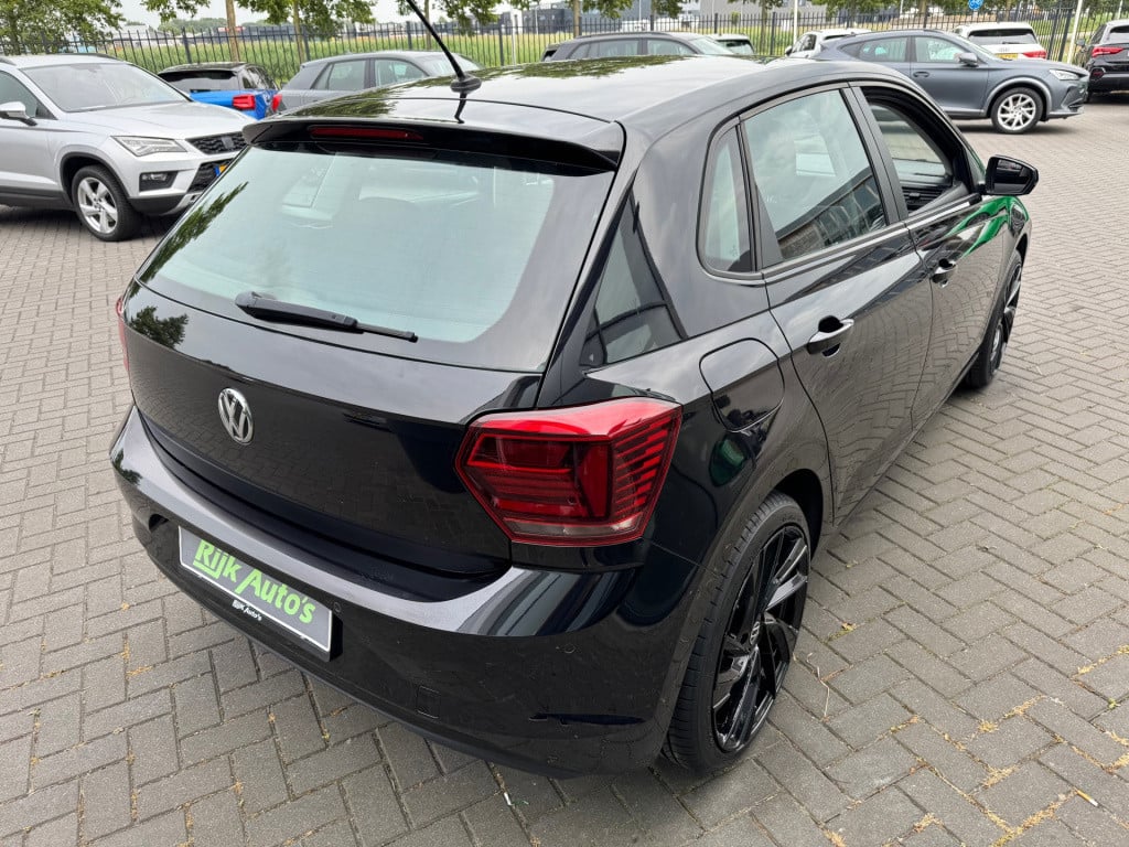 Volkswagen Polo 1.0 * cruise control * pdc 2x * licht en zicht pakket