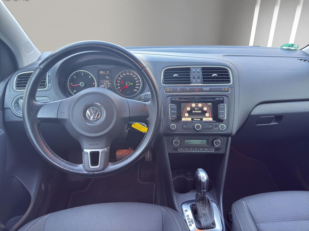 Volkswagen Polo 1.6 tdi highline dsg clima stoelverwarming