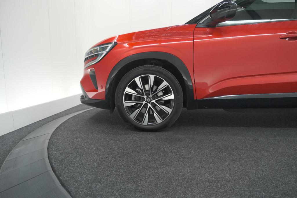 Renault Austral 1.2 e-tech full hybrid 200 techno | 360 camera | panoramada