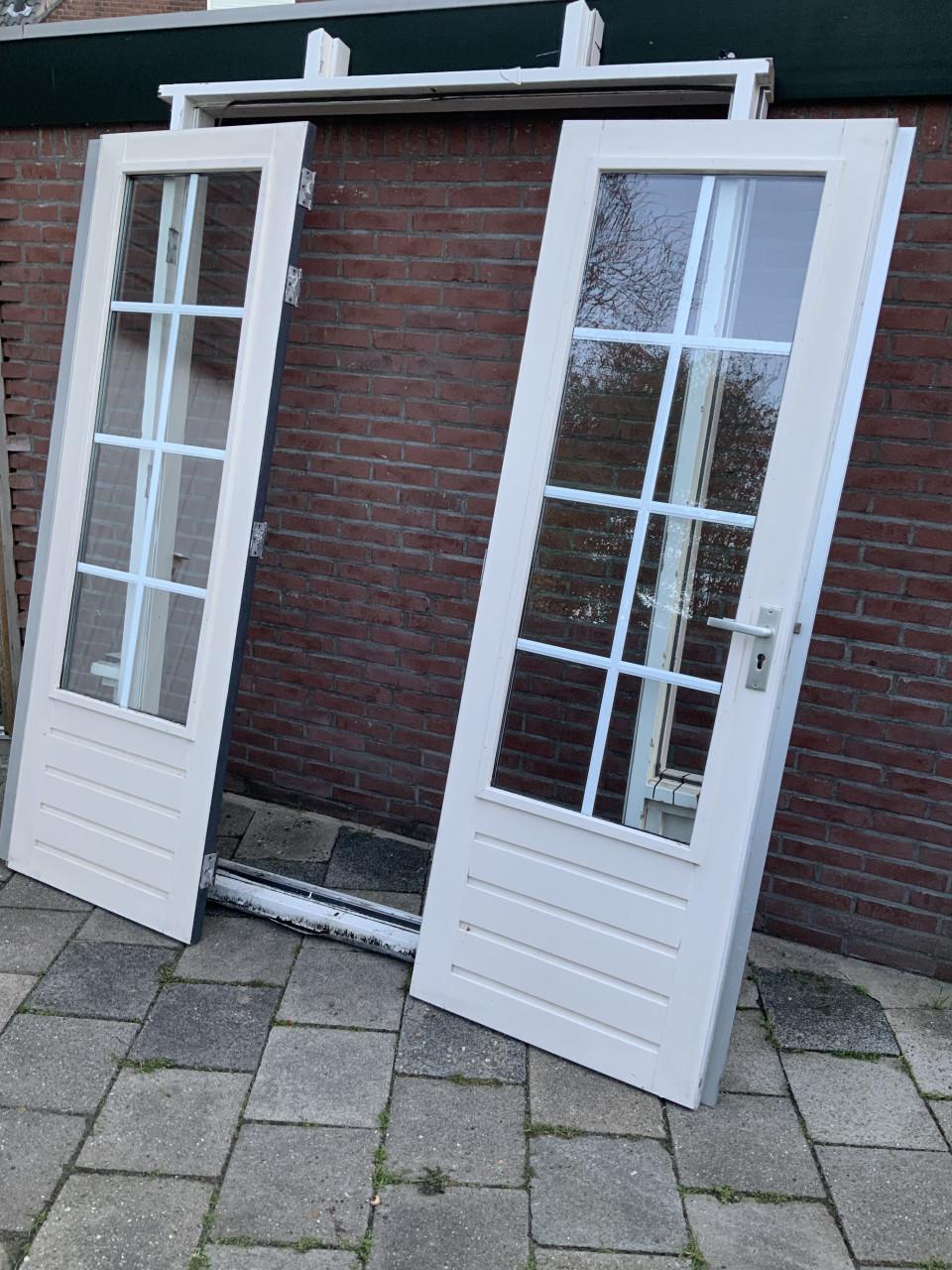 Tuindeuren met hout kozijn