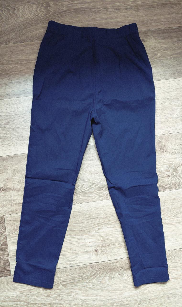 Marineblauwe 7/8 broek - Maat S, Nieuwstaat