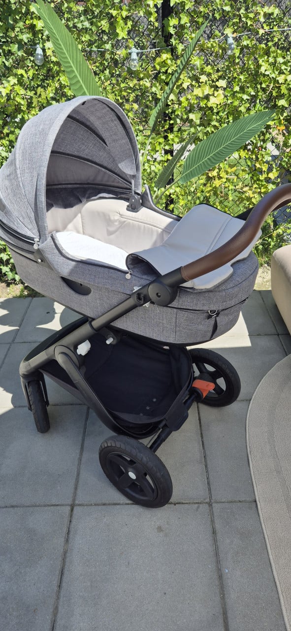 Stokke Trailz nette degelijke kinderwagen