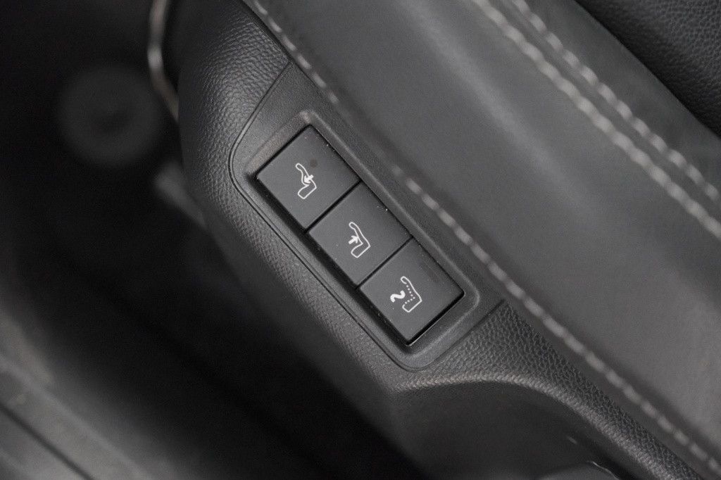 Opel Mokka 130 turbo at8 ultimate | camera | dodehoekdetectie | massage | a