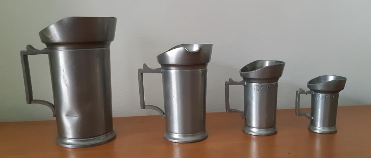 4 tinnen maatkannetjes