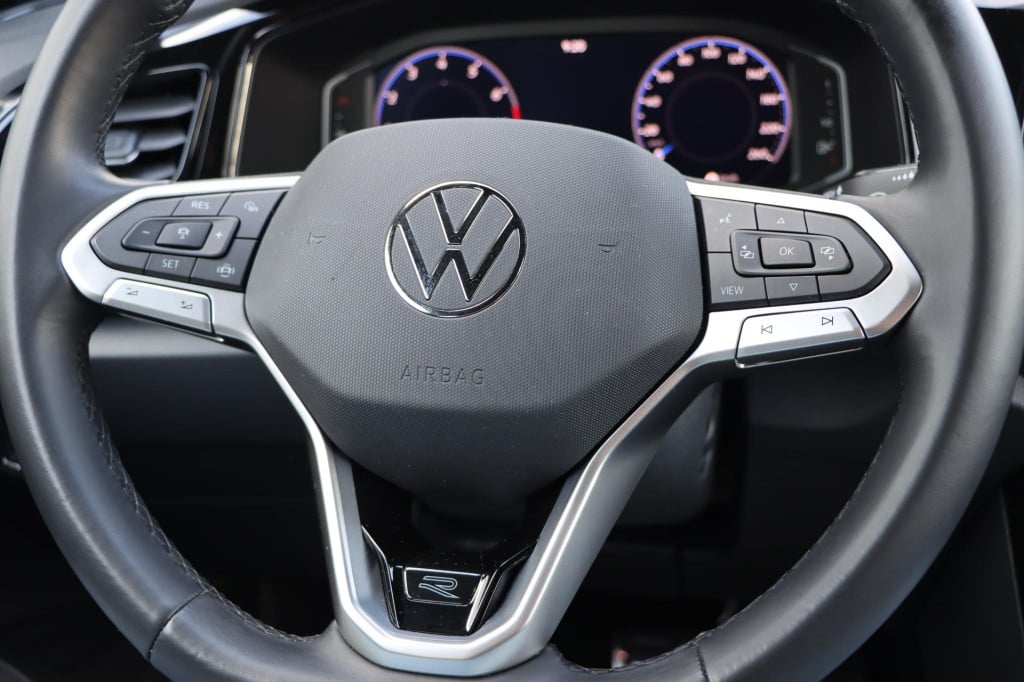 Volkswagen T-roc 1.5 tsi r-line business