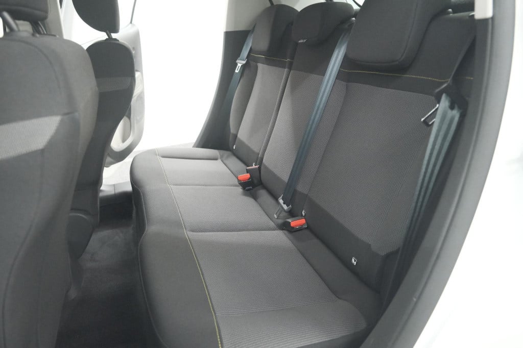 Citroen C3 Aircross puretech 82 feel | apple carplay | climate control | 15