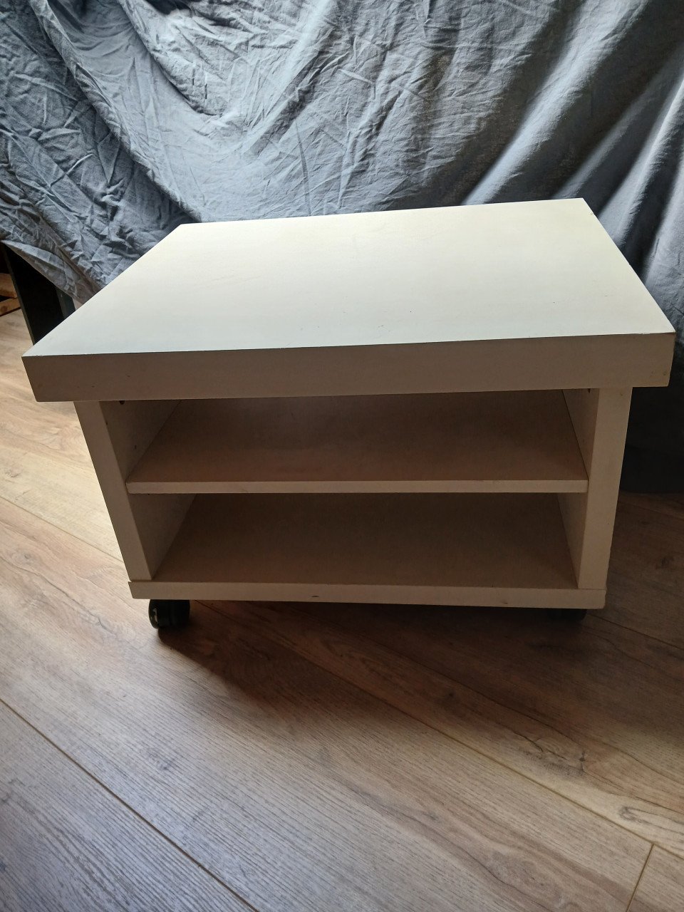 Mobiel (salon) tafeltje