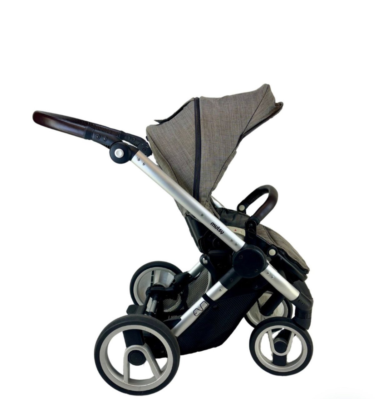 Mutsy Evo kinderwagen | compleet + extra lucht banden