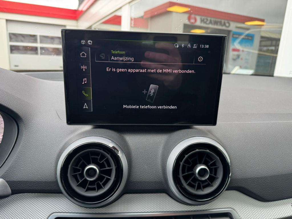 Audi Q2 35 tfsi s edition