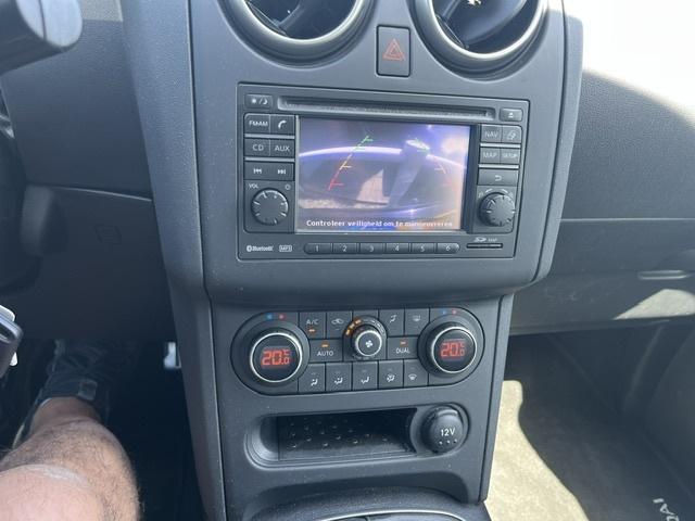 Nissan Qashqai 1.6 connect edition